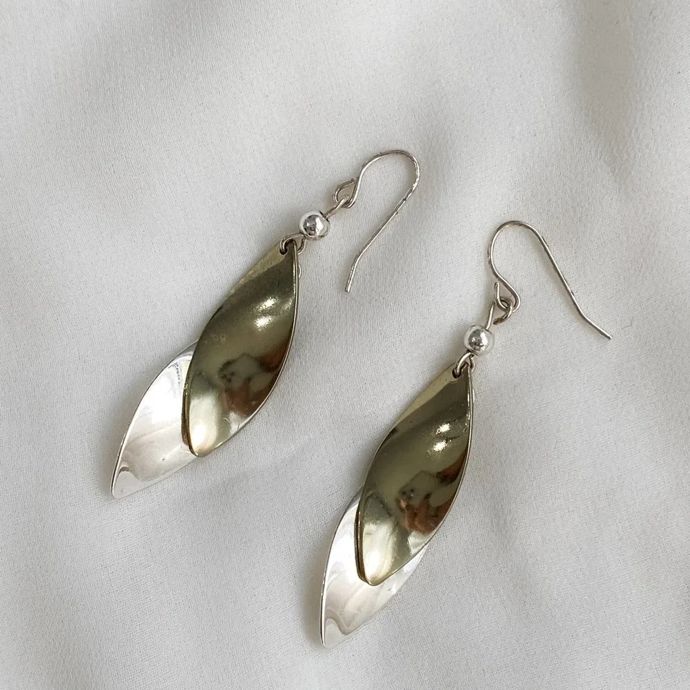 VTG Silver Gold Almond Dangle Earrings